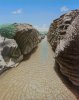 RÍO Y ROCAS / RIVIÈRE ET ROCHERS / RIVER AND ROCKS